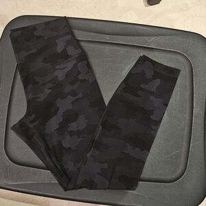 Lululemon Align Leggings Heritage 365 Camo 25in Size 8 *flaw*